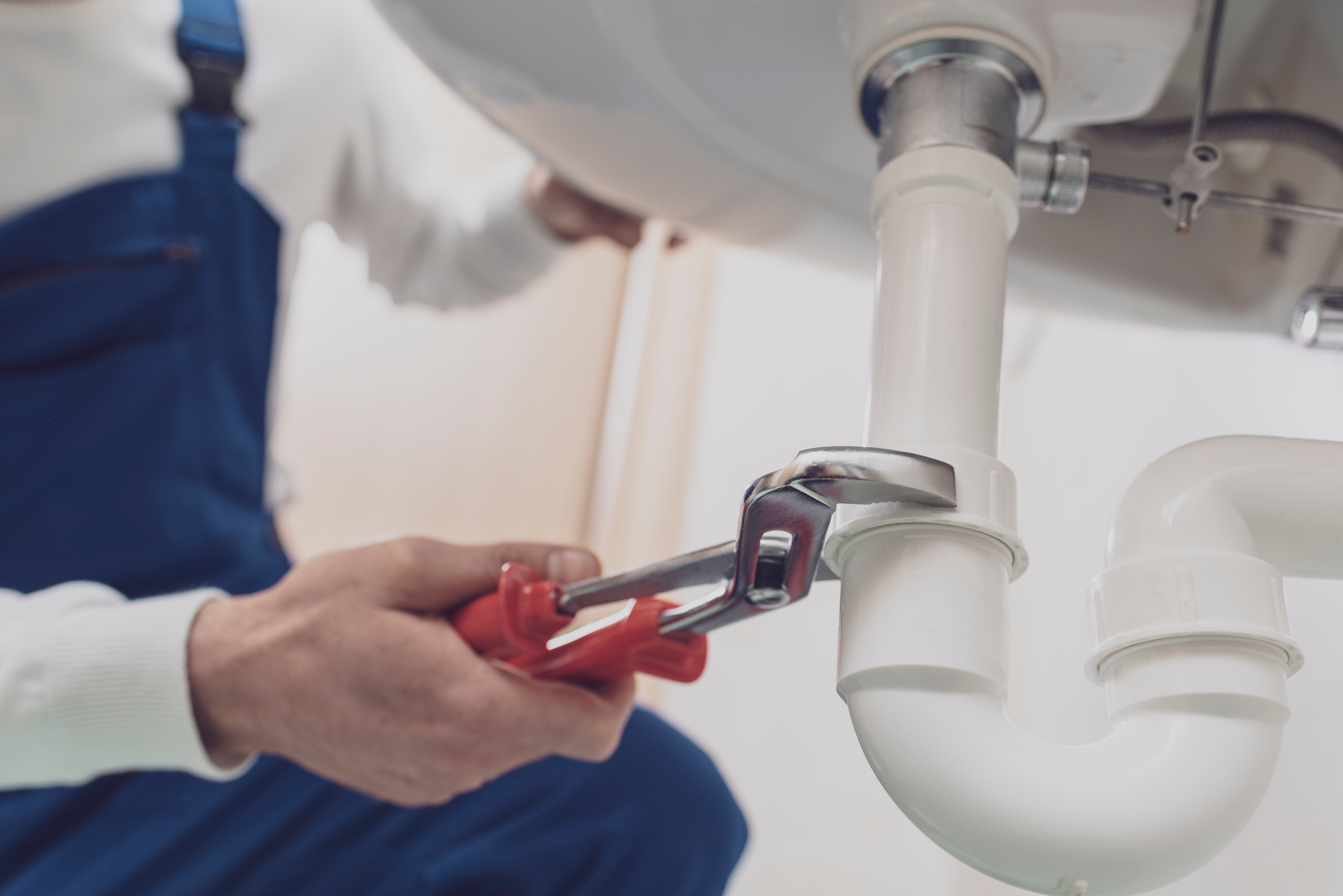 Laguna Hills professional,plumber,installing